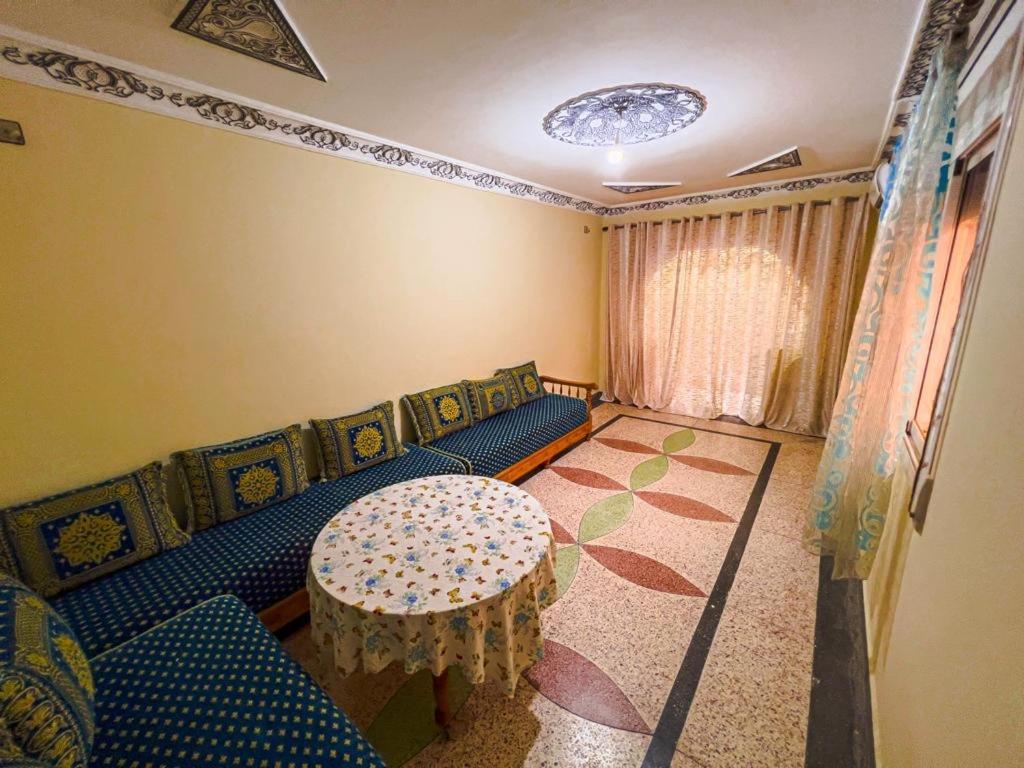 Dar Haut De Gamme Et A Un Prix Imaginaire Hostcom For Families Only Oujda Bagian luar foto